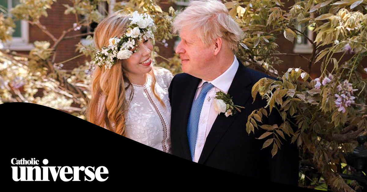 Church offers clarity after Boris Johnson’s cathedral wedding.

Catholic worshippers appeared bewildered and confused at the weekend after the surprise news that twice divorced Prime Minister Boris Johnson had married his girlfriend Carrie Symonds.

thecatholicuniverse.com/church-offers-…