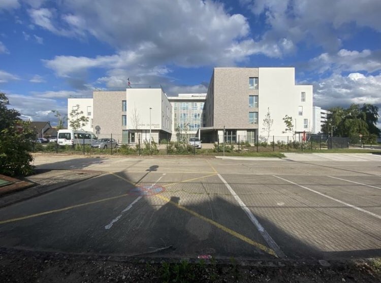 essonne_l's tweet photo. 👉 STRUCTURES D'AIDE AUX PERSONNES 

Les structures d'aides aux personnes, d'accueil, comme les IME, les FAM, les services d'aide au maintien à domicile, ou encore les EHPAD, sont financées et fortement aidées par le Conseil Départemental. https://t.co/ebpkCO6Khb