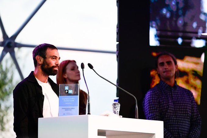 Ο φωτορεπόρτερ του ΑΠΕ-ΜΠΕ Δημήτρης Τοσίδης (<a href="/d_tosidis/">Dimitris Tosidis</a>) νικητής του Athens Photo World 2021 (<a href="/athens_world/">ATHENS PHOTO WORLD</a>) για το έργο του «Διάβα», ένα ντοκουμέντο για την ανεξερεύνητη ταυτότητα της ορεινής Ελλάδας 

amna.gr/home/article/5… 

#athensphotoworld #apwa #apw2021