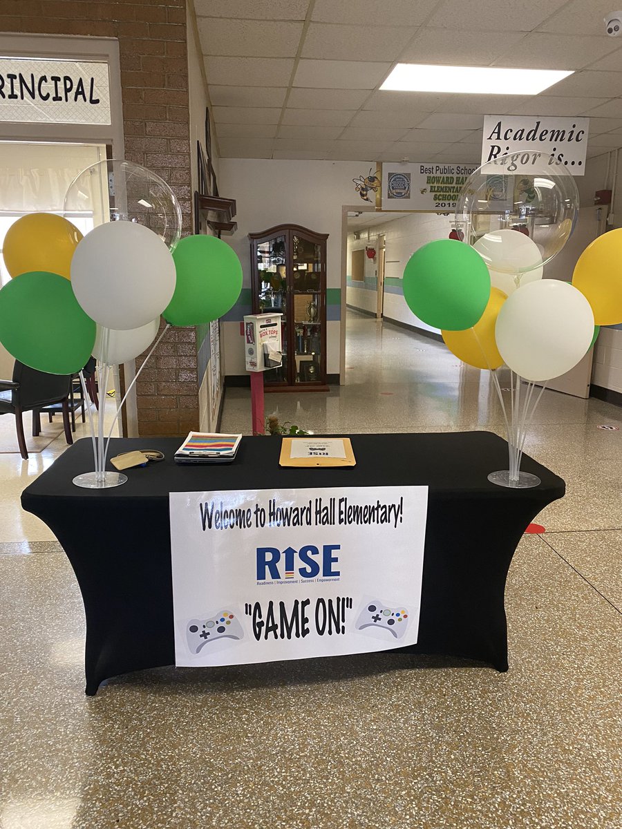katiegreene25's tweet image. Howard Hall is ready to be “Game On! - Take Control of your Learning” @MrsBlueHHES #CCSRISE2021! @mellottahill1 @TiffBEak @jenlloyd16 @NatalieGodwin