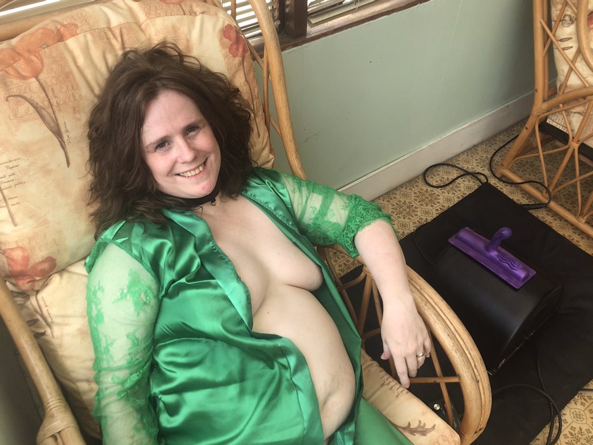 A fun day had by all at my first Adult shoot with the lovely <a href="/Dark_Knight_Vid/">Dark Knight</a>  🎥 😘😘💦💦🌊😃  Watch this space for some stills from the shoot. More will be published later on  adultfolio.com/?referid=68134