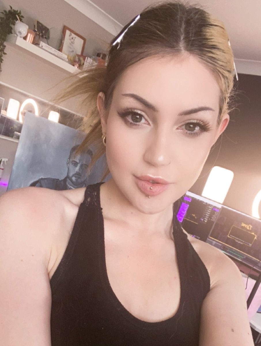 djarii on Twitter: "Hey guys! I'm painting a portrait of @Methodsco