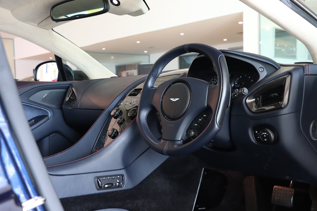 Fresh in and ready to rock, this stunning Mariana Blue Vanquish is sure to turn some heads!

Take a look at the two-tone Dark Knight and Arctic Blue interior too 😍

#astonmartin #vanquish #v12 #mariana #blue #marianablue #twotone #supercars #timeless #supercar #grandtourer