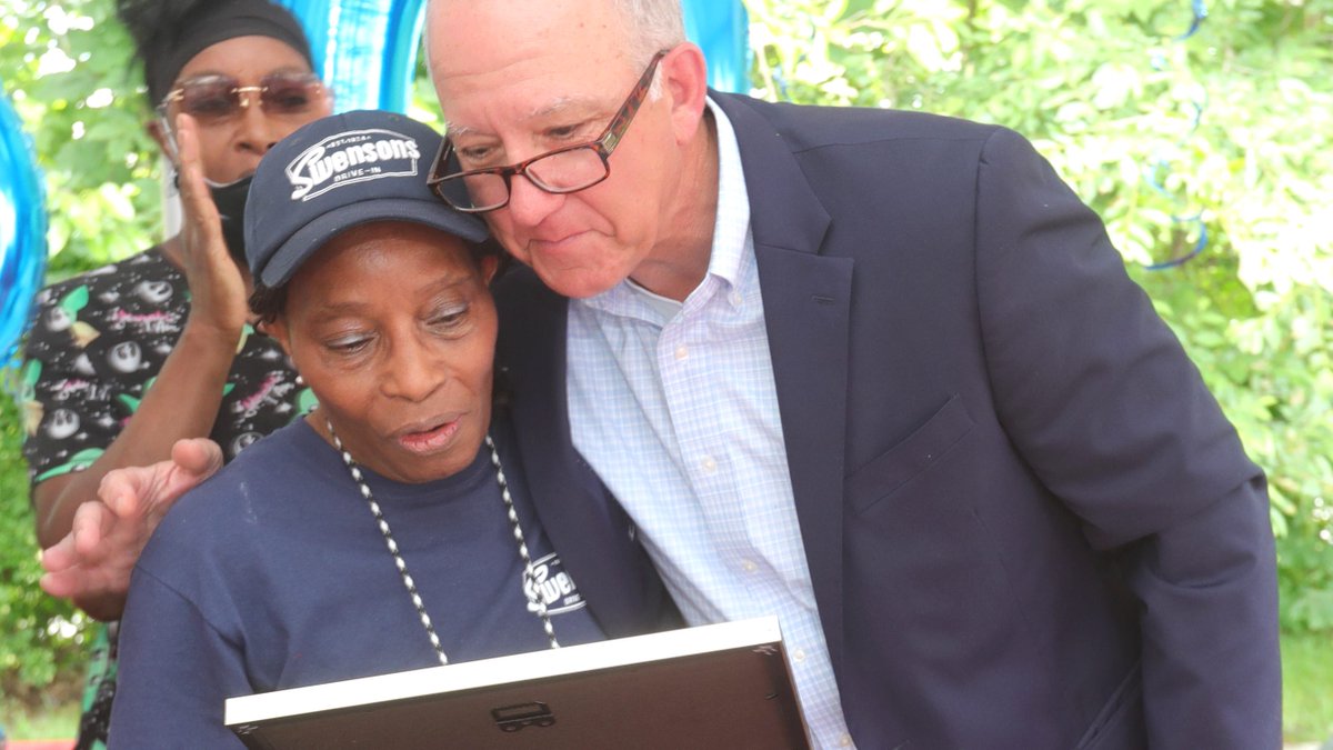 Mayor Shammas Malik (@akronohiomayor) on Twitter photo Yesterday, Ernestine Stallworth – Miss E – celebrated 50 years at Swensons! And it was officially "Miss E Day" in Akron, complete with a visit from Mayor Horrigan, who was once trained by Miss E when he worked years ago at Swensons. beaconjournal.com/story/news/202… via <a href="/beaconjournal/">Akron Beacon Journal</a> Yesterday, Ernestine Stallworth – Miss E – celebrated 50 years at Swensons! And it was officially "Miss E Day" in Akron, complete with a visit from Mayor Horrigan, who was once trained by Miss E when he worked years ago at Swensons. beaconjournal.com/story/news/202… via <a href="/beaconjournal/">Akron Beacon Journal</a>