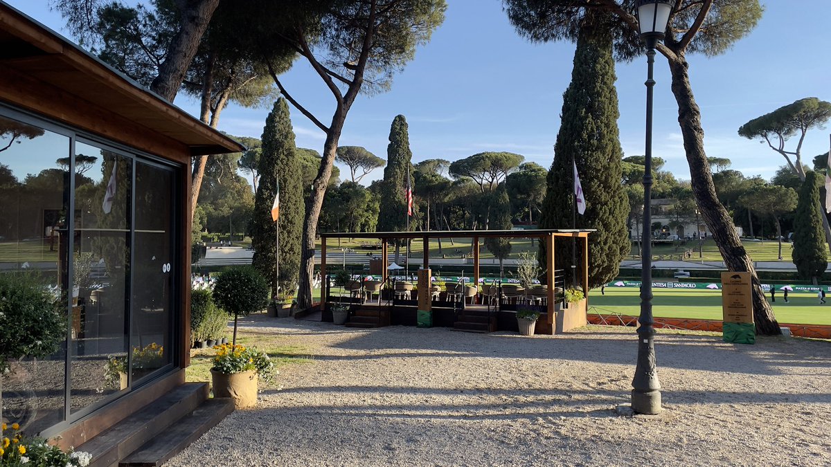 lastarch_it's tweet photo. Dialogare con un luogo magico come Villa Borghese è stata anche quest’anno un’esperienza unica. 
Alcune immagini del nostro progetto degli allestimenti temporanei per lo CSIO di Piazza di Siena. https://t.co/mFHWZZY4xD