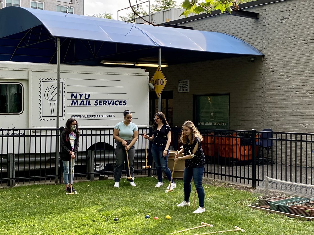 Felicitaciones a Sergio &amp; Maca on their graduation from <a href="/NYUAppliedPsych/">NYU Steinhardt Applied Psychology</a>! Belated congrats to @V_Mesalles! Mil gracias a todos por ser más que un equipo de investigación. 💜Yes, this all Latine team played croquet!!! 😆