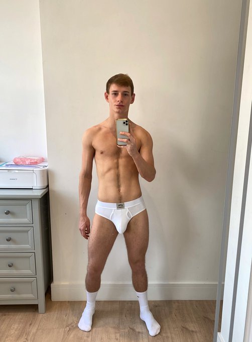 Johnjai’s pics and videos