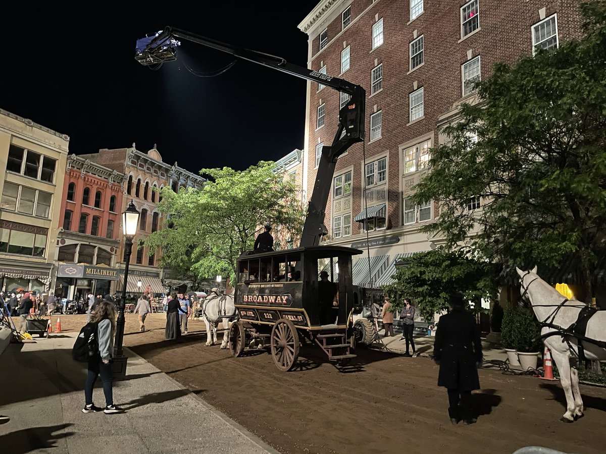KevinMontano's tweet photo. Monument Square came alive in a unique way last night as HBO recorded scenes for Julian Fellowes new series, “The Gilded Age.”
#enjoytroy #downtowntroy #monumentsquare https://t.co/R2Gbi29SoQ