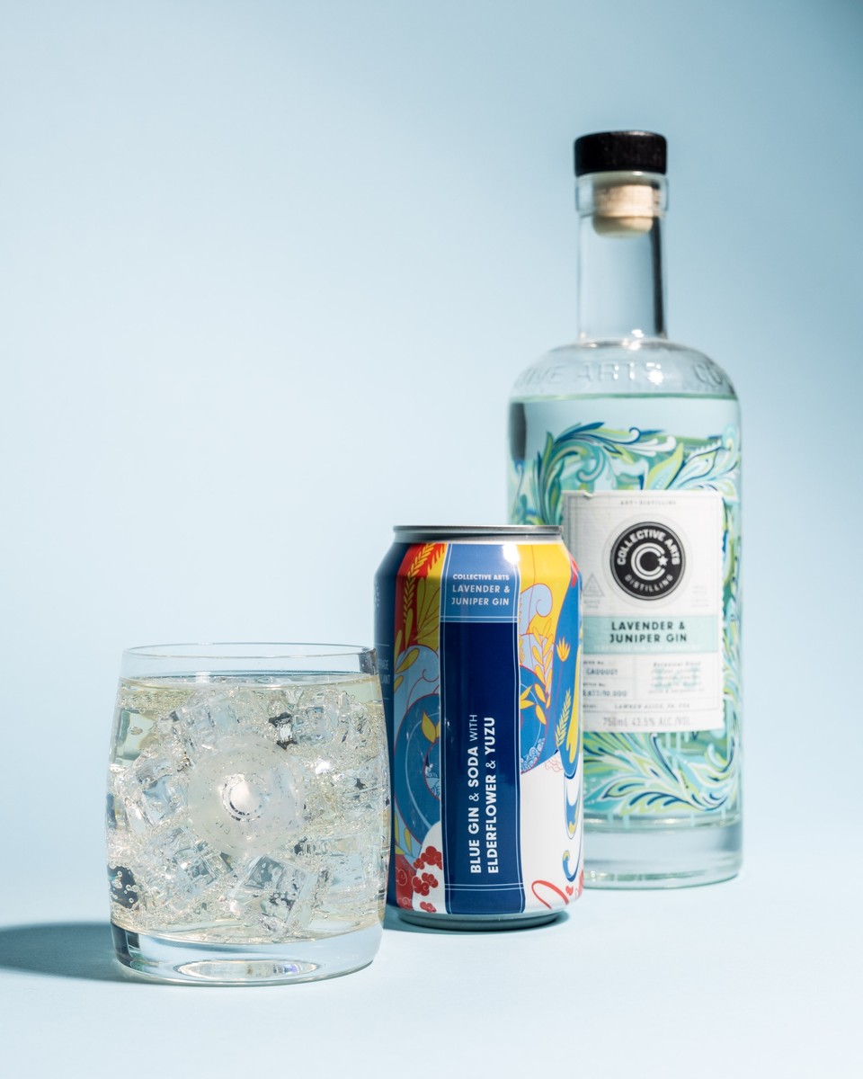 CollectiveBrew's tweet photo. Our @CA_distilling portfolio continues to grow! Introducing our Blue Gin &amp; Soda with Elderflower &amp; Yuzu 🌼🍋⁠

Shop online: https://t.co/6SVcHCWckG or pick up at Collective Arts Toronto located on 777 Dundas St W! https://t.co/jyDoElJ2CL