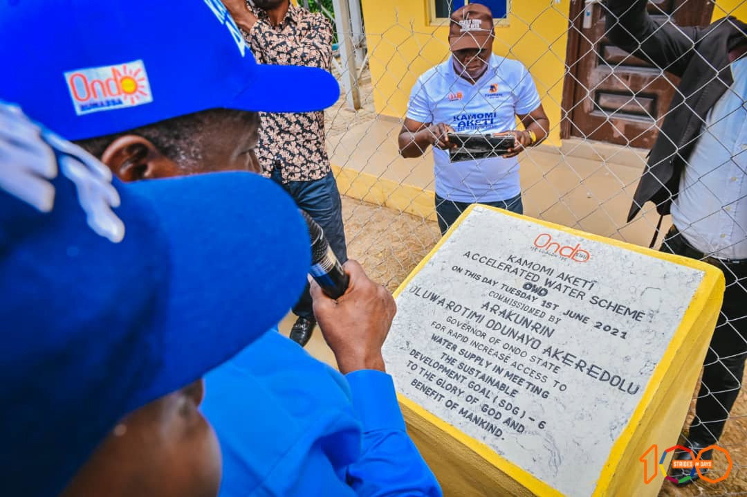 SituationRMondo's tweet photo. Commissioning of Kamomi Accelerated Water Supply Scheme in Owo. 

#PMG 
#Aketi100Days https://t.co/nSxHICarSF