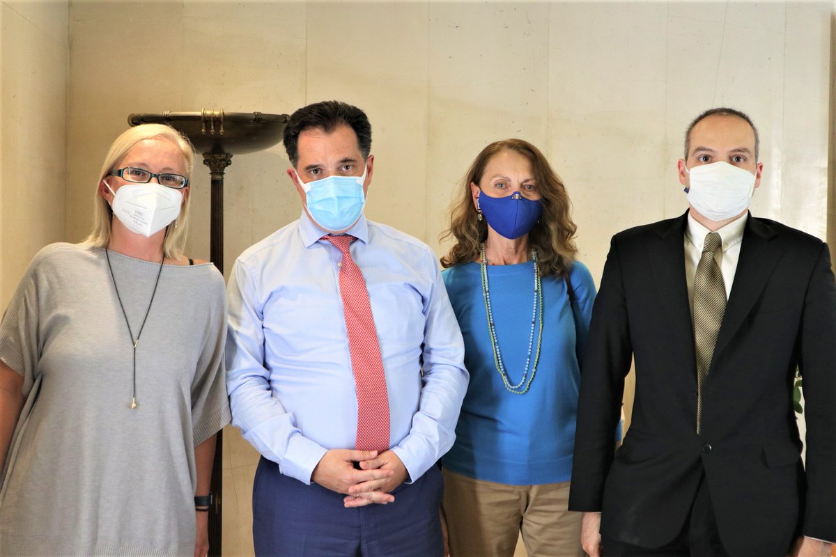 MinDevGR's tweet image. Ο Υπουργός Ανάπτυξης και Επενδύσεων @AdonisGeorgiadi συναντήθηκε με το Ελληνικό Σωματείο Μεθόδου Pilates. Στο επίκεντρο της συζήτησης σημαντικά θέματα που αφορούν την ομαλή λειτουργία των επιχειρήσεων του κλάδου και τα μέτρα στήριξής του