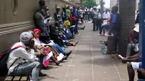 OOmkobus3's tweet photo. #NoToJune16 
What are we celebrating when we still have young people in lines for R350s ,No employment. https://t.co/C7ekE5v6mR