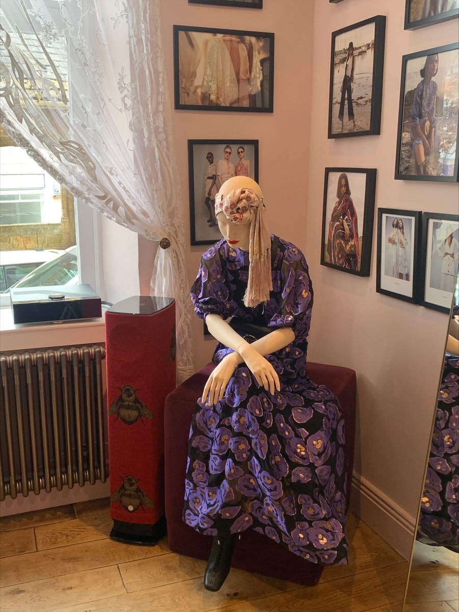 Looking for Summer wardrobe inspiration? We’ve dressed our <a href="/linnproducts/">Linn</a> 530 speakers in <a href="/TBeasties/">Timorous Beasties</a> ‘Napoleon Bee Paprika’ fabrik in the @temperleylondon Day Room @phoenixstudiossomerset. Thanks @AutomatedAV for help setting up. #fashion #temperleylondon #lovelinn #britishbrands
