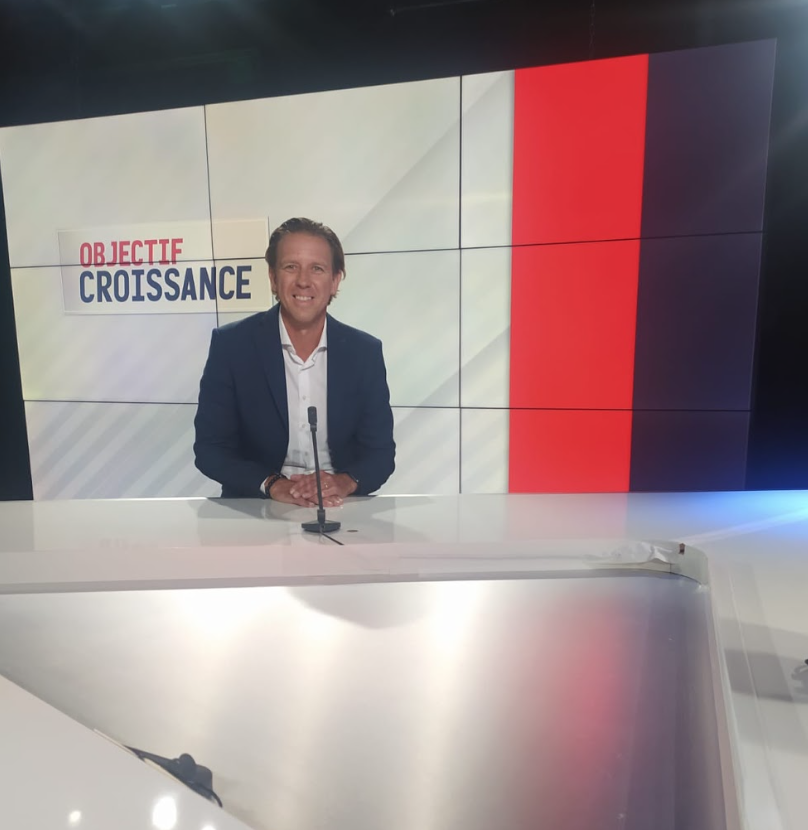 StarTechUp's tweet photo. Merci à toute l'équipe @bfmbusiness pour l'invitation de @StarTechUp dans le cadre de la prochaine saison d' #Objectifcroissance !
#business #innovation #web #development #mobile #web #tech #startup #application #futur #interview #bfmbusiness #DigitalMarketing https://t.co/WKO8D7Hphh