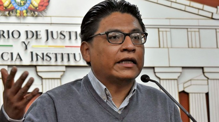 BoliviaNews1's tweet photo. Iván Lima: En las elecciones del 2019 no hubo fraude

https://t.co/dVnIdvVWL9 https://t.co/QmY8YgsZgm