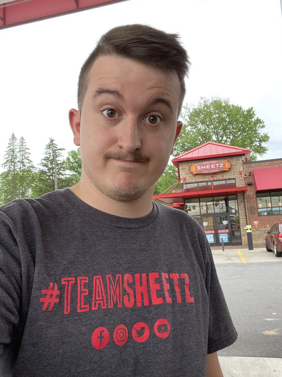 TheDarekHorton's tweet photo. Last @sheetz run on this little vacation homeโฆ had to represent #TeamSheetz of course. Canโt wait to make it back. #SheetzFreak #SheetzRunAndDone https://t.co/1OgHRHdIxr