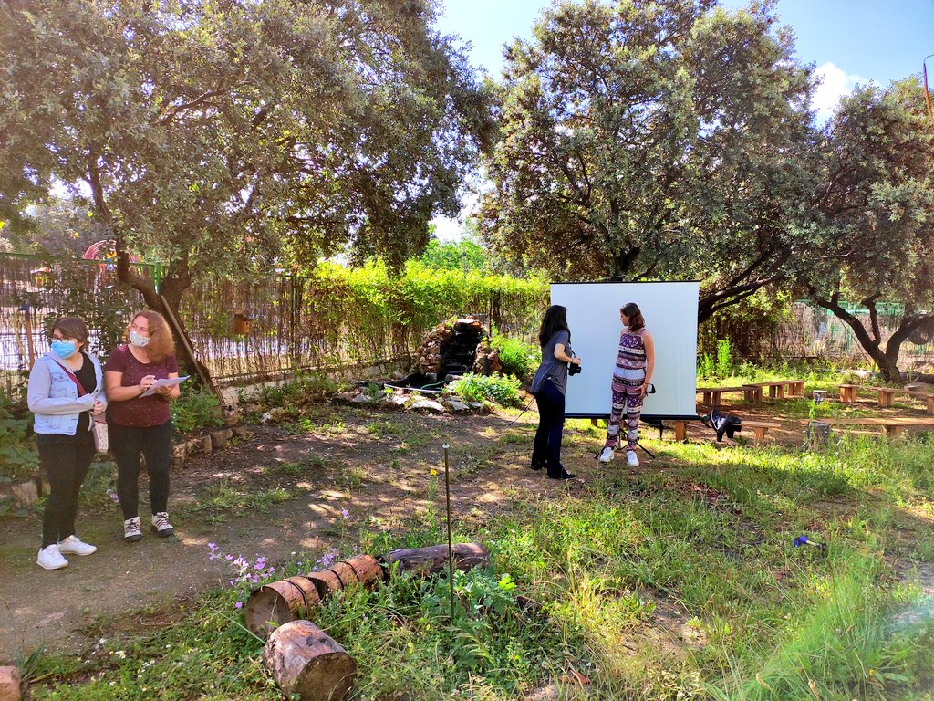 Esta mañana, el <a href="/afaperalejo/">AFA CEIP El Peralejo</a> ha realizado una foto a nuestros chicos y chicas de 6° de primaria para su orla de fin de etapa... ¡¡Qué poquito les queda a los "mayores del cole" y cuánto les vamos a echar de menos!!