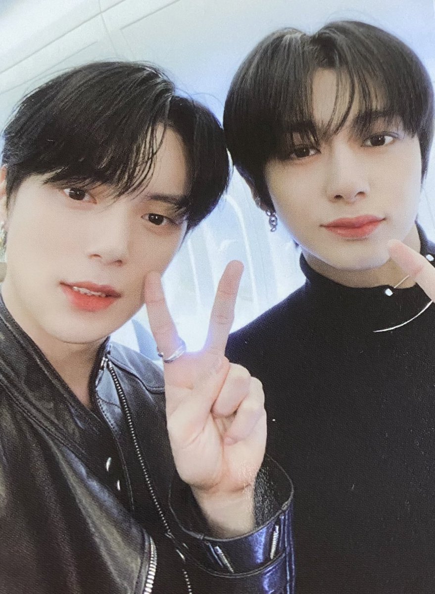 mhfolder's tweet image. #민혁 #MINHYUK