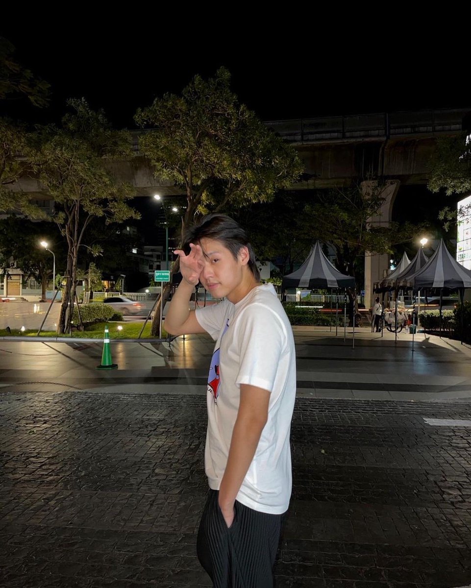 เราเด๋อนะ. tweet media