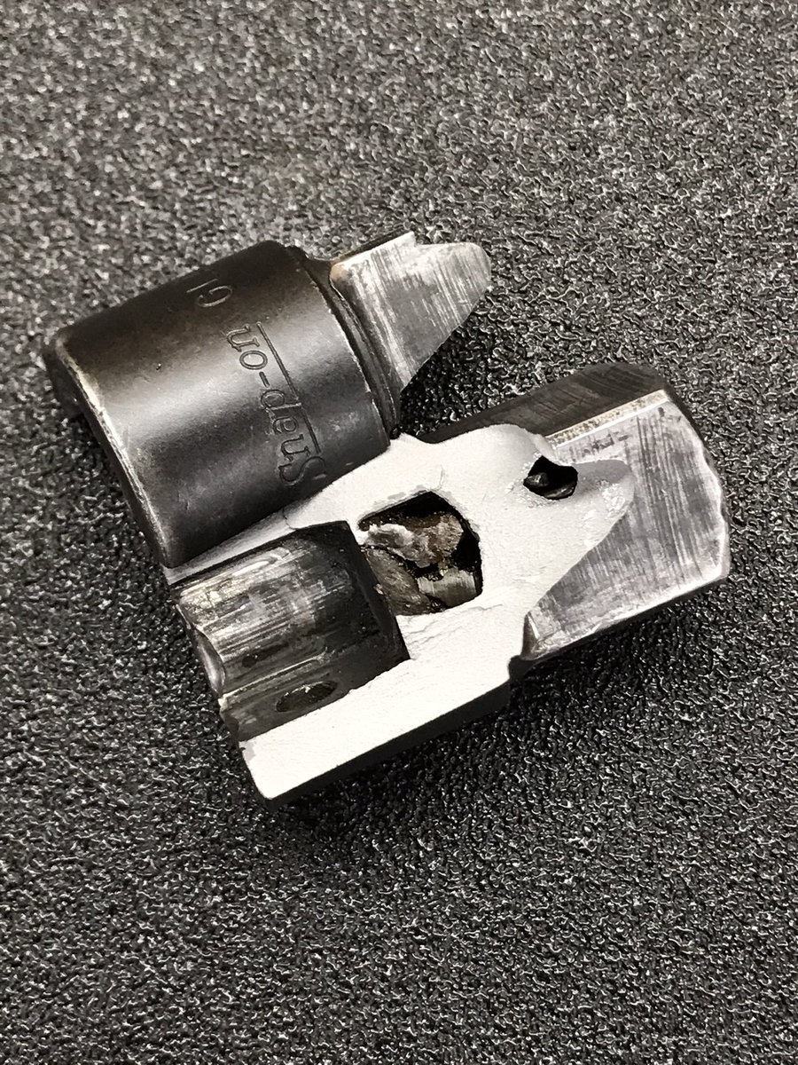 DrTepi's tweet photo. When your ambition and your guns are stronger than your tools!!
Worse thing is the nuts still F**king tight!
•
#snapoff #snapon #motorcyclemechanic #drtepi #doncastermotorcycles https://t.co/96QC28UTIp