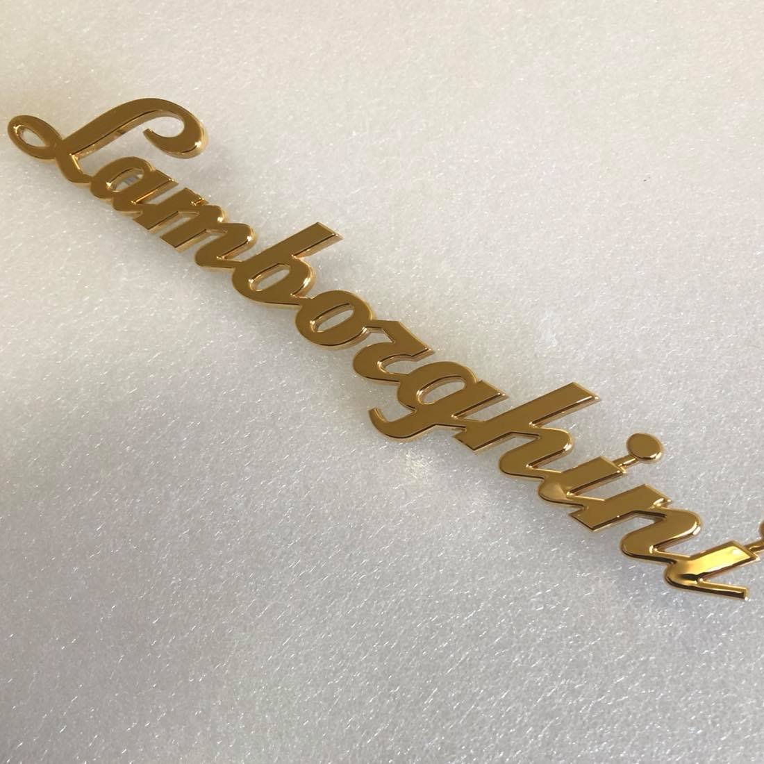 EliteLuxury3's tweet photo. Lamborghini Badges before & after pics.
Plated in luxurious 18k Gold. They look stunning.
#goldplated #Lamborghini #porsche #luxurycars #sportscars #ferrri #carsofinstagram #luxurylifestyle #classiccars #carrestoration #carsos #bugatti #MercedesBenz #AstonMartin https://t.co/J7YUtVqSi6
