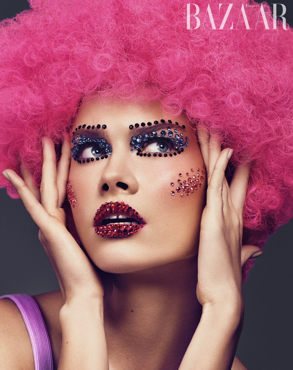 worlds_moda's tweet photo. (1/3)
Tina & Lizaveta Ilinaa for
#HARPERSBAZAARVIETNAM,
May 2021.
By #AmerMohamad
#Style: Anna Baklanova
#Hair: Petya Bogdanov
#Makeup: Sonya Miro
#LightAssistant: 4kyb20
⬇️More in the next post⬇️
#AnnaBaklanova #PetyaBogdanov #SonyaMiro #4kyb20 #Tina #LizavetaIlinaa https://t.co/pTNA5qmf5X