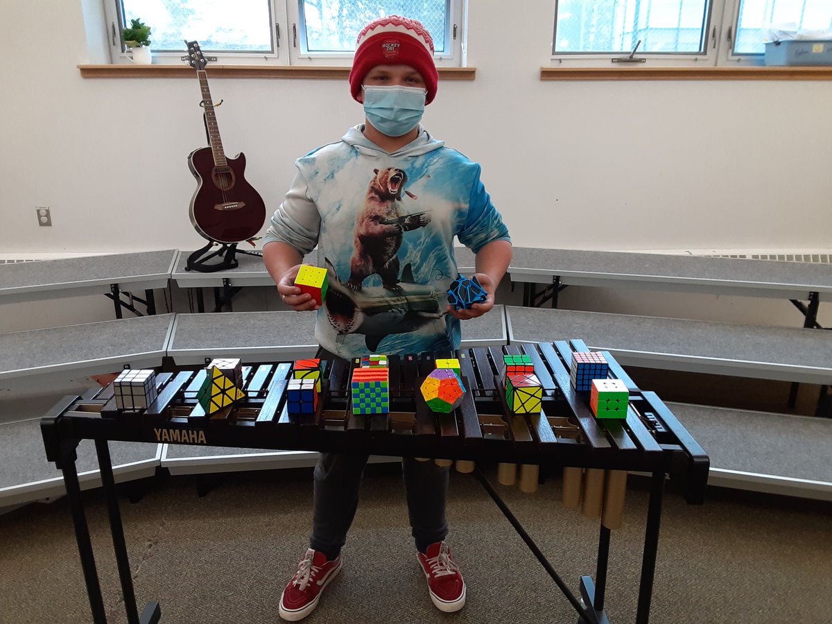 ESJS_Yk's tweet photo. Congratulations to Owen Wilkes in 6/7F-Paquet for placing FIRST in the @cubingathome 4X4 competition with a time of 32 seconds. Bravo Owen! #GoHuskies #AllezHuskies #ycsfutureforward https://t.co/MaaAue6KYa