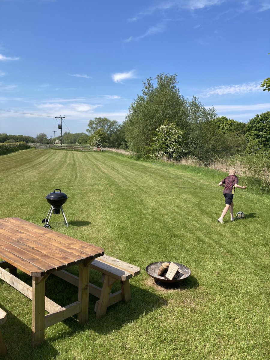 jowett_dave's tweet photo. Back in our happy place…at last ♥️ @kingfisherglamp #firstofthree https://t.co/eagofqBnxn