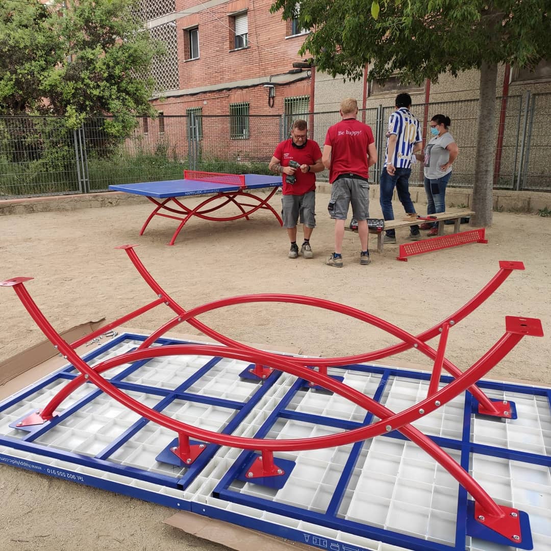 El projecte pati agafa embranzida! Hem  inaugurat el rocòdrom i tenim instalades les taules de ping-pong!!! Bona feina!!! <a href="/amparc_igualada/">AFA Ramon Castelltort</a>
<a href="/ajigualada/">Ajuntament Igualada</a>
#escolaramoncastelltort #amparamoncastelltort #ramoncastelltort #amparc #igualada