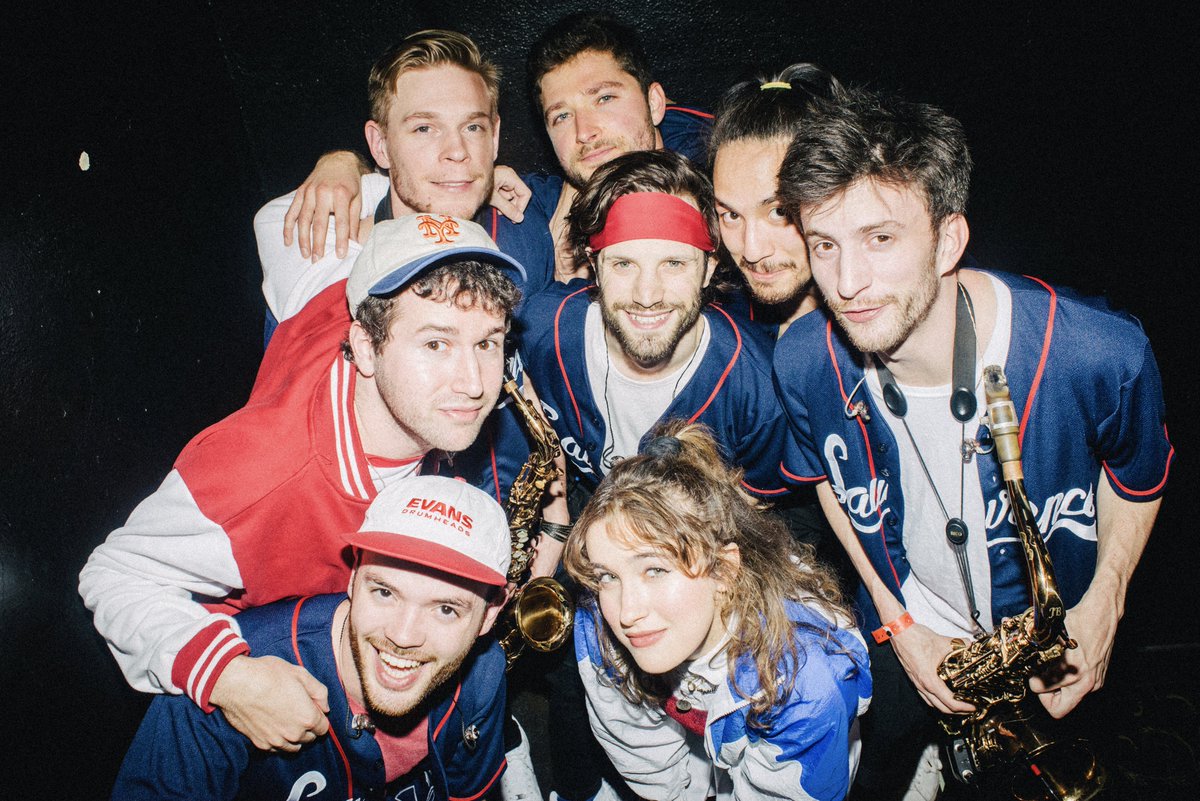 Five Fun Facts with <a href="/lawrencetheband/">Lawrence</a> now on <a href="/IndieWavves/">IndieWavves</a>! bit.ly/2S3dEr6