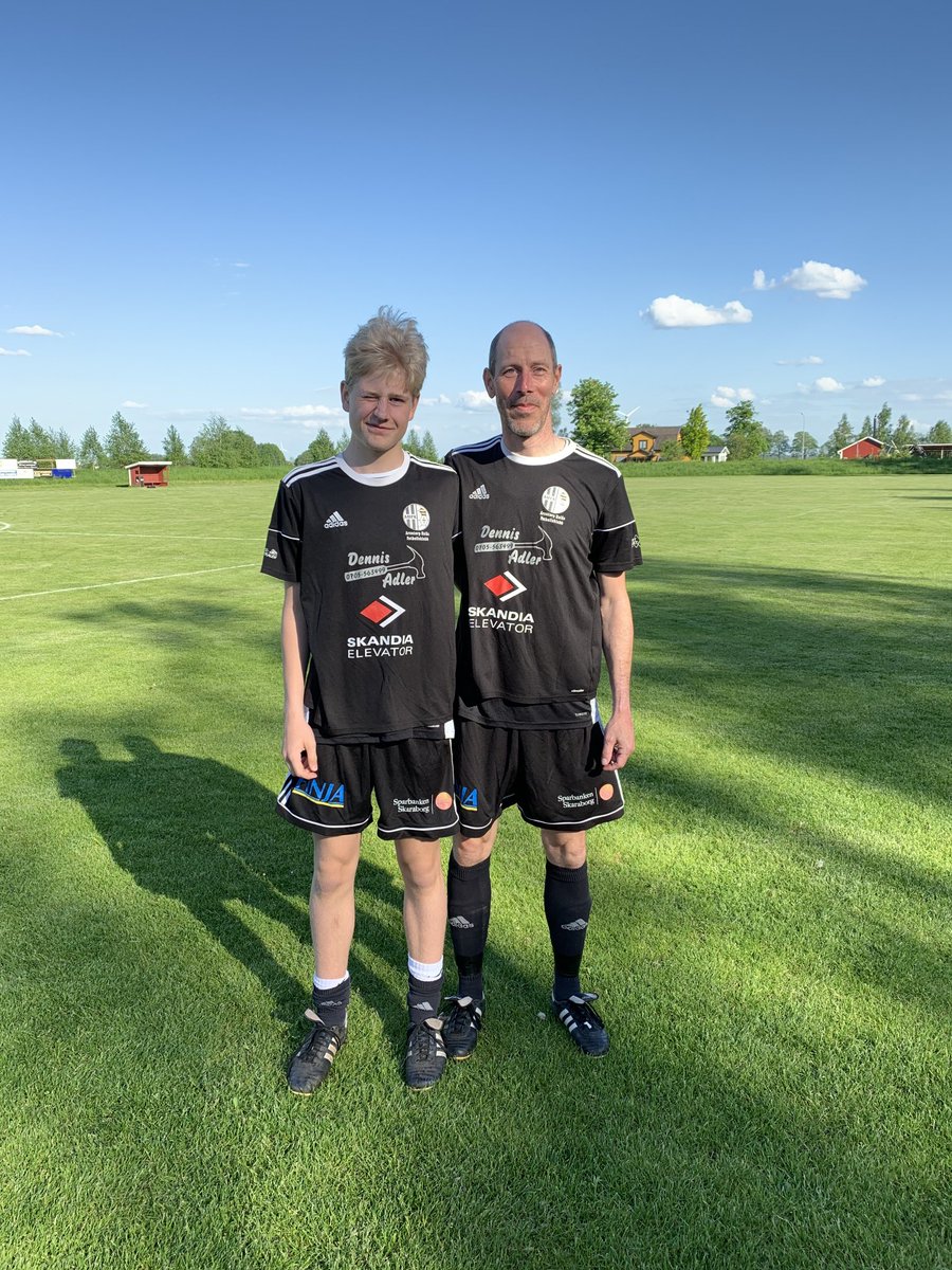 tommywerner15's tweet photo. För 16 år sedan fick jag frågan om jag skulle fortsätta att spela tills Alfred kom upp till A-laget. Det gjorde han idag. https://t.co/RQ8rnpf7xX
