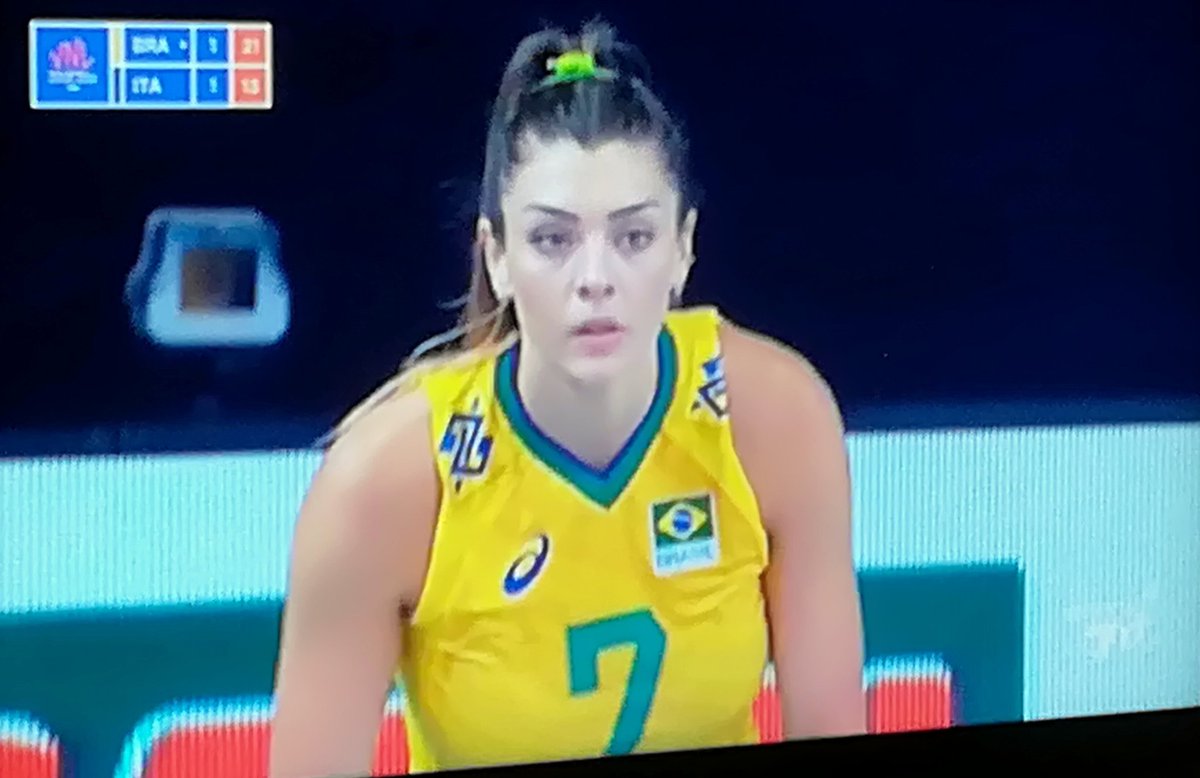 darkokerim's tweet photo. Non vedo l'ora di tornare al pala @IGOR_Volley per vedere #Rosamaria ❤️ #igorine di un certo livello 🏐 #ilovevolley 🇧🇷vs🇮🇹 #VNLWomen #vnl su @La7dTv https://t.co/Jc3O1bngpc