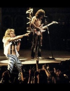 FranciscoGRod's tweet image. Hey you!!! #AtomicPunk !

#70s #70srock #seventies #RockandRoll #Music #Glam #GlamRock #HeavyMetal #HeavyRock #DLR #DavidLeeRoth #EVH #EddieVanHalen #VanHalen