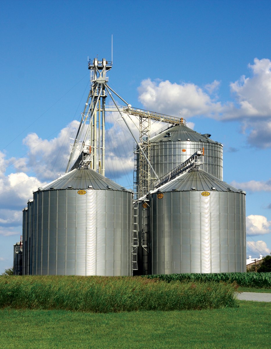 GSI_Grain's tweet photo. GSI district manager and grain conditioning expert, Gary Woodruff, shares top tips to protect grain quality and profitability during the summer storage season. https://t.co/uKmfUgGQDa https://t.co/Jpt65eKAIp