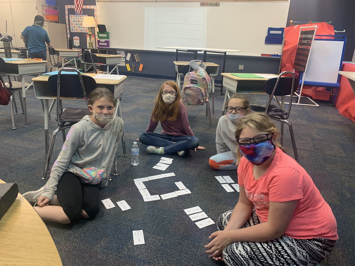davistm123's tweet photo. Teaching IREAD summer school! https://t.co/ShUNHjnKd3