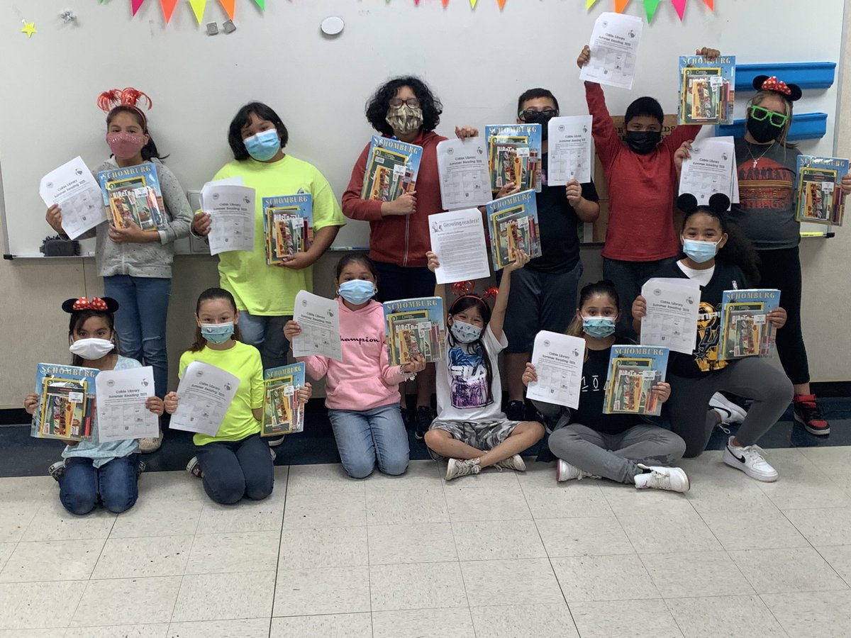 MrsWLindsey's tweet photo. We are so excited to get our Summer Reading on!!!! @NISD @NISDCable @Dpin1967 @c_maldonado_1 #NISDReunited #CableStrong #WhateverItTakes #NorthsideReads21in21 https://t.co/E5tznRug0q