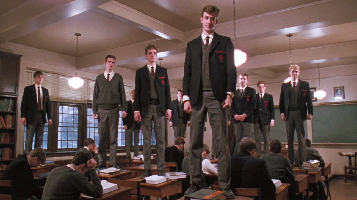 Un día como hoy pero de hace 32 años, se estrenó "Dead Poets Society" en Estados Unidos. 🎬