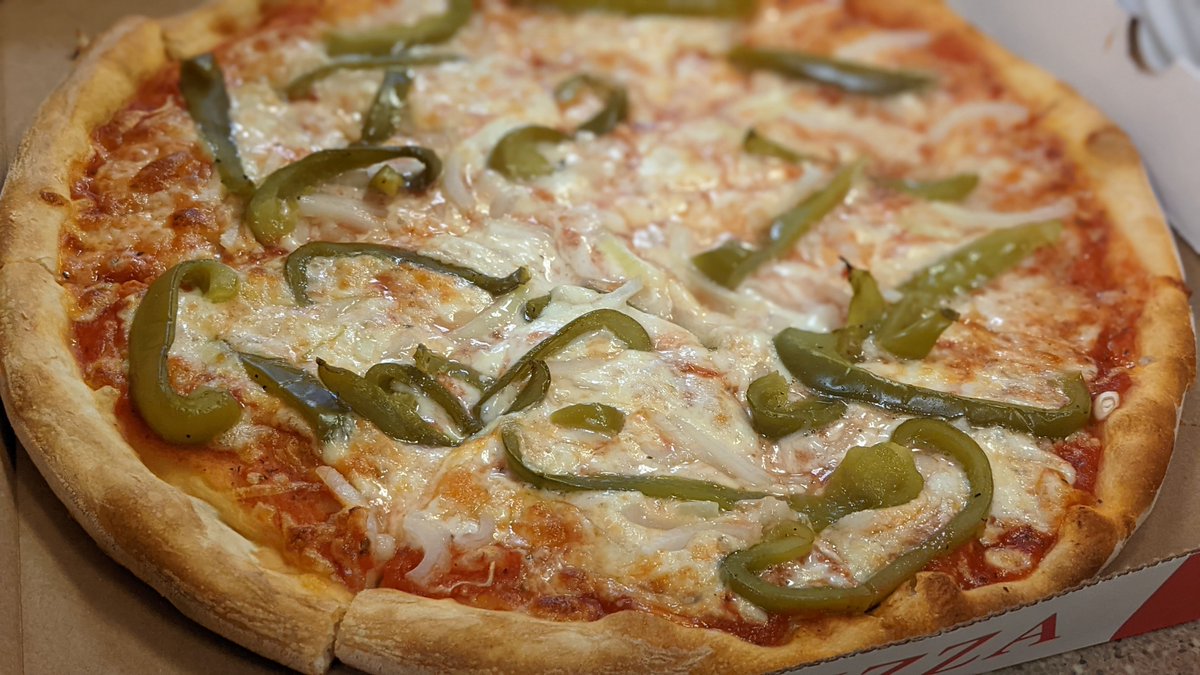PastaNJ's tweet photo. Primavera's Restaurant & Pizza in Linden NJ. 1111 W. St Georges Ave near Clark, Cranford and Rahway Borders. Minutes of Garden State Parkway exit 136. Open 7 days a week! Plenty of Free Parking in our Lot! We Deliver as well! #PastaNJ https://t.co/TW38uuQSrk https://t.co/kPcRKRlcJe