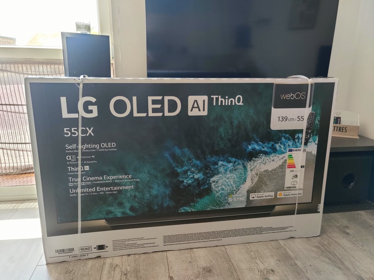 Bonjours <a href="/ppgarcia75/">PP Garcia / PP World (OFFICIEL)</a>  reçu ce jours je passe d'un qled à l'oled 😍  tout tes tests mon  fait craquer un grand merci pour ton travail acharné vivement la prochaine vidéo plein d'humour a la pp 😉😂