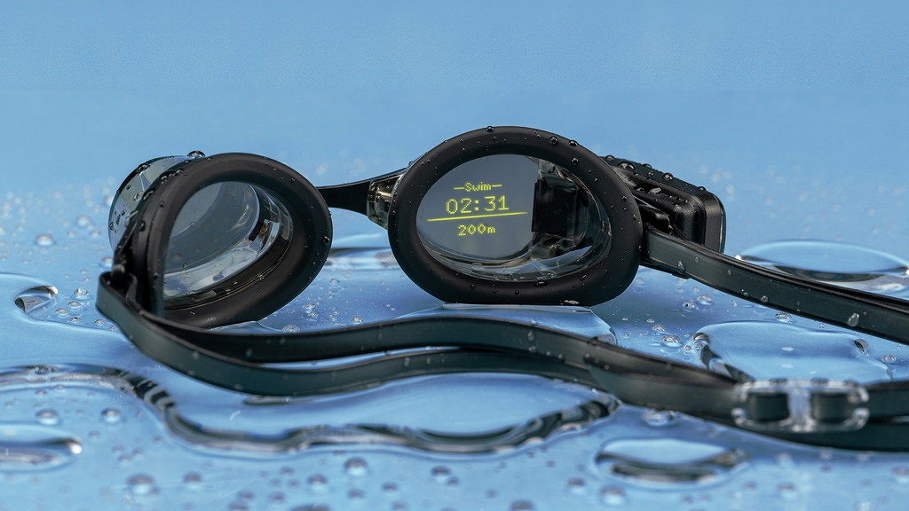 We are excited that FORM goggles were featured by the @wsj as one of the tools to utilize to become a better swimmer. Read more: on.wsj.com/3yUs9hO #swimwithform #smartswimgoggles