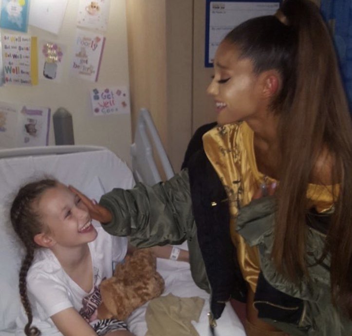 throwbackagb's tweet photo. Ariana visiting the Manchester Children’s Hospital 4 years ago today ♡ (2nd June 2017) https://t.co/CgY262SA9e