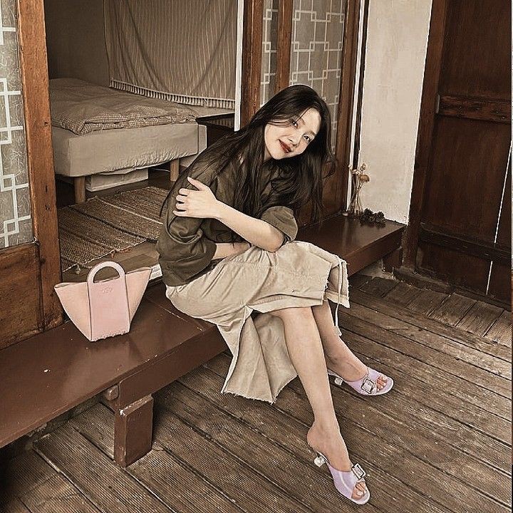 𝐑𝐚𝐧𝐢𝐚 tweet media