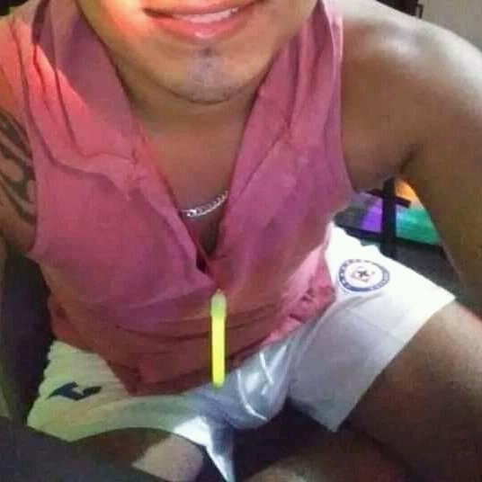 mayatitos's tweet photo. Abro hilo de hombres en shorts. ¡Participa! https://t.co/o70UOpG70W