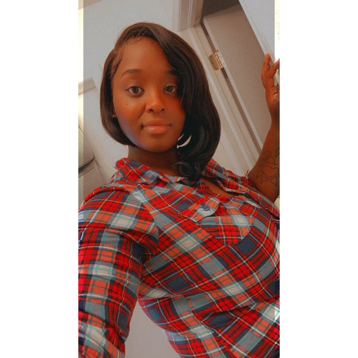 PrettyGirlJa_'s tweet photo. When you blossom 🌹 https://t.co/vt55lGSWey