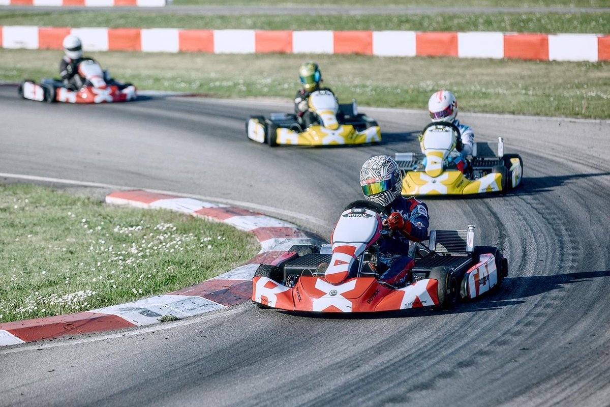 Jag Rotax tweet media