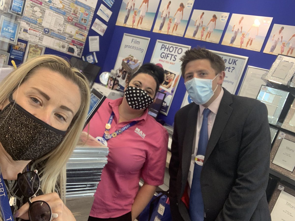 Fabulous day visiting branches with <a href="/Will_Lankston/">Will Lankston</a>! Always a pleasure bumping into <a href="/Stephen82939479/">Stephen white</a> too #maxlife