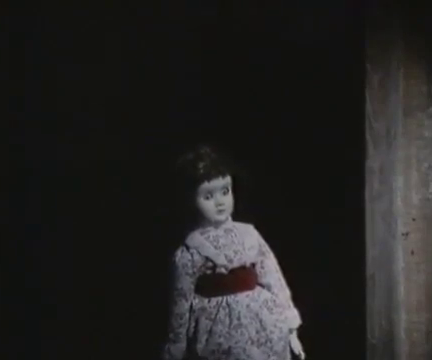 VideoReligion's tweet photo. Death Doll (1989)
Director: William Mims
#AndreaWalters #80s #horrormovie #WilliamDance #JenniferDavis #80shorror #lowbudgethorror #bmovie #PhilipBoatwright #horrorfilm https://t.co/CjHLdZffS7