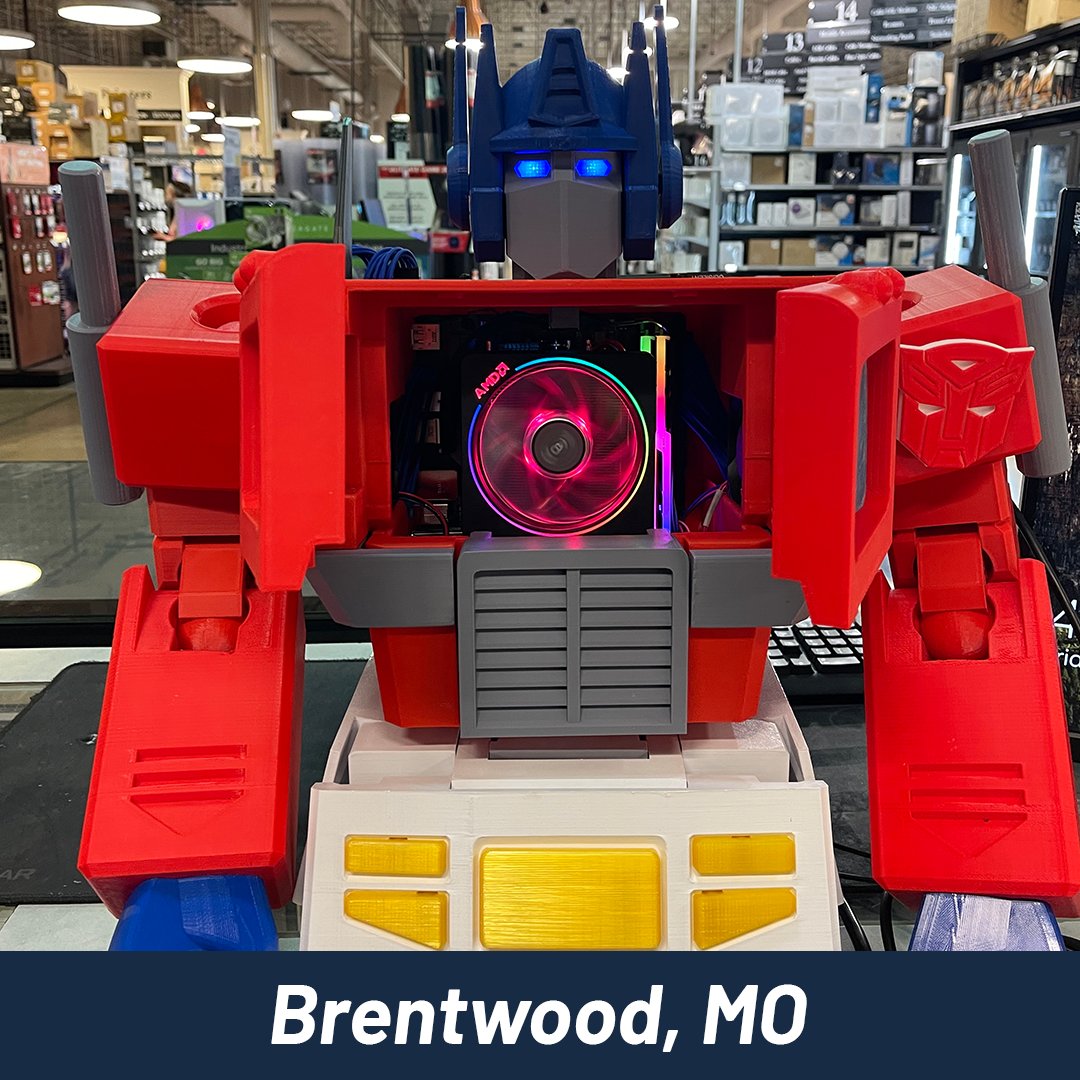 microcenter's tweet image. The #MCCommunity voted on their top 10 favorite @AMDGaming store builds, now it’s your turn to vote for the winner. Here are your four choices - vote on the poll in the thread! #BeautyVSBeast