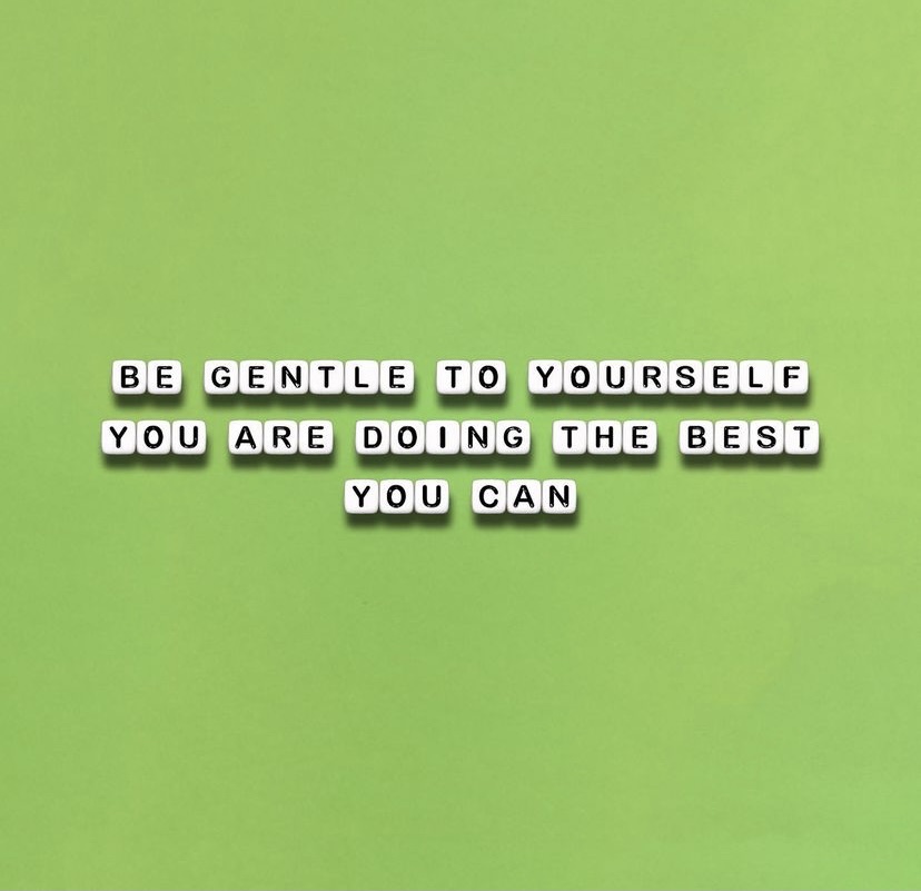 A mid-week reminder for you 💚 

📸: @ squaresayings on Instagram.