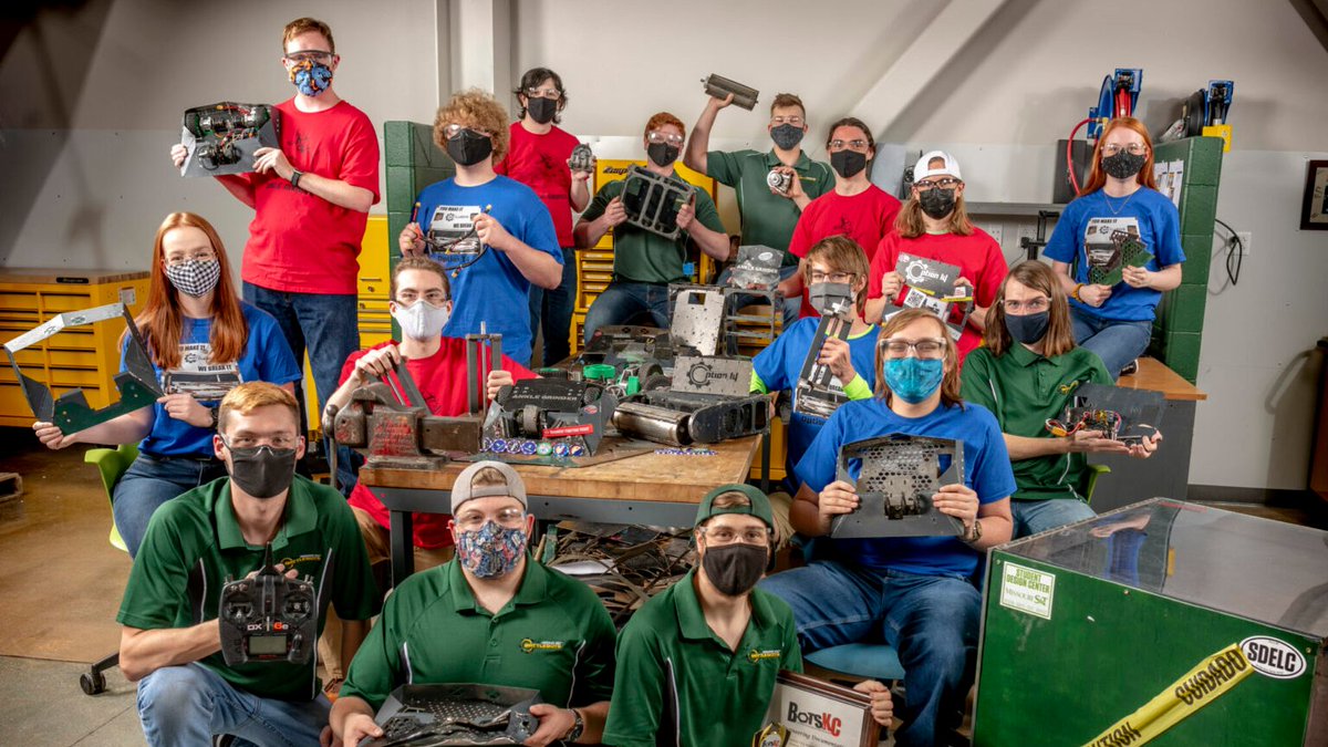 Big congrats to our Combat Robotics Design Team for taking 2nd place at <a href="/BotsKC/">BotsKC</a>, an industry-driven robotic fighting competition! The team took 2nd place overall out of 26 teams, earned 3rd in robot battles and 1st in engineering documentation. #GoMiners! news.mst.edu/2021/05/sts-co…